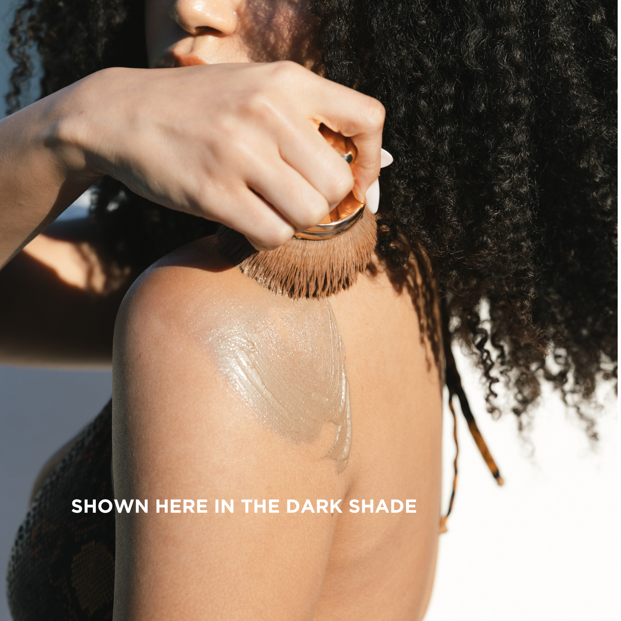 
                        BRONZE & SHINE KIT- Body Gloss & Golden Hour Bronzer
                      